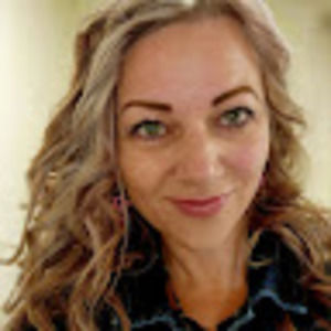 Meet your Posher, Leala